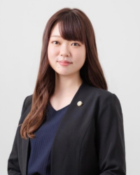 弁護士 西本佑